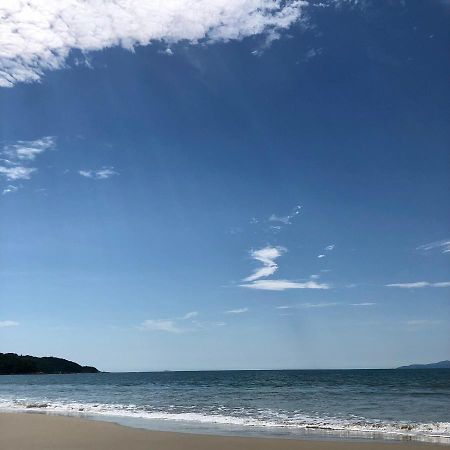 Casinha De Praia Na Fazenda Da Armacao Governador Celso Ramos Exteriör bild